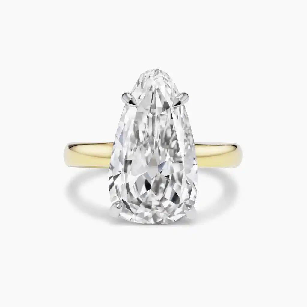 Pear Cut Engagement Ring